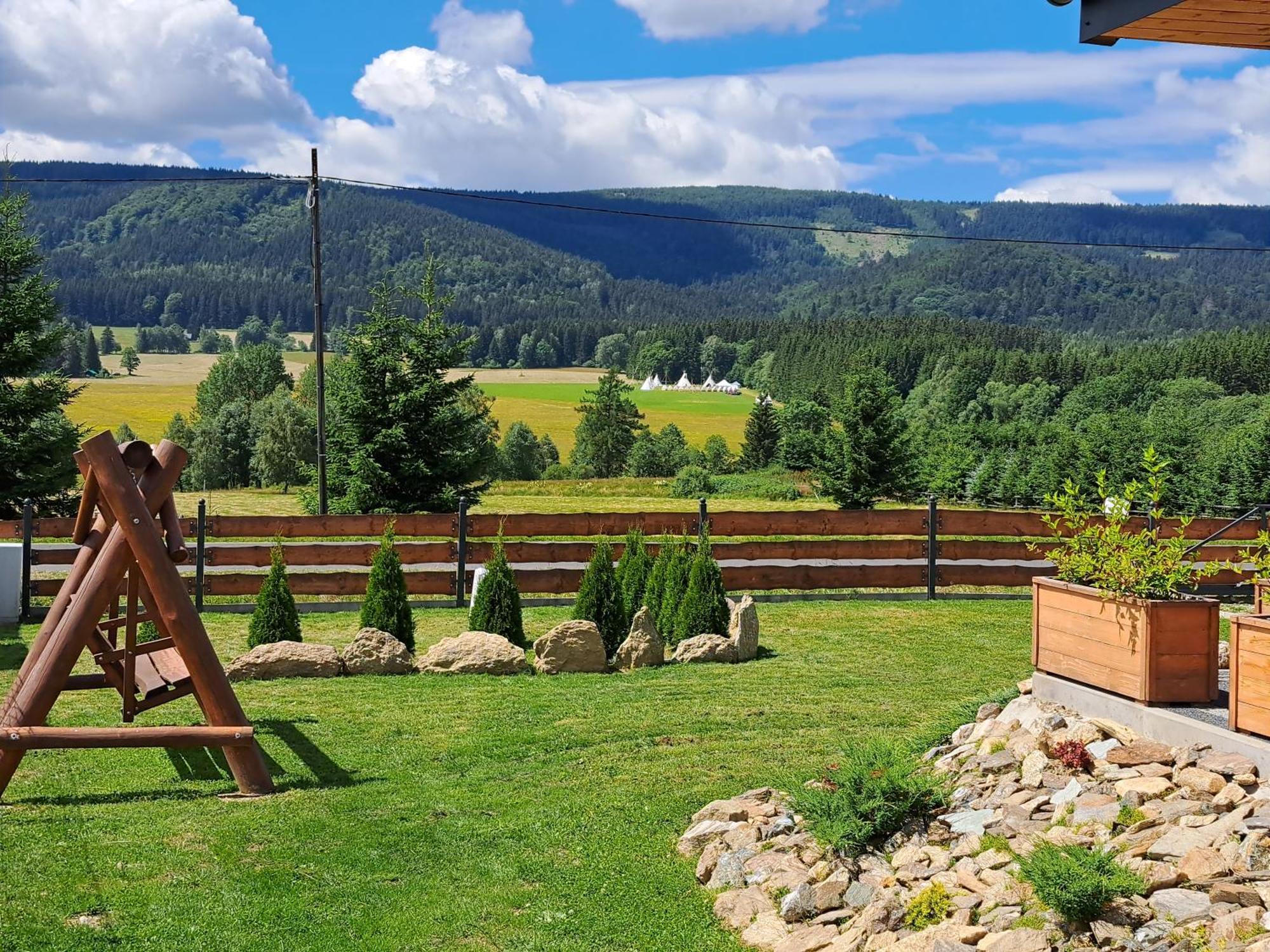 Lasowka Osada Orlica Klimatyczne Domki Z Widokiem Na Gory I Termalnym Spa Sauna Jacuzzi 4 Km Od Zieleniec Ski Arena מראה חיצוני תמונה