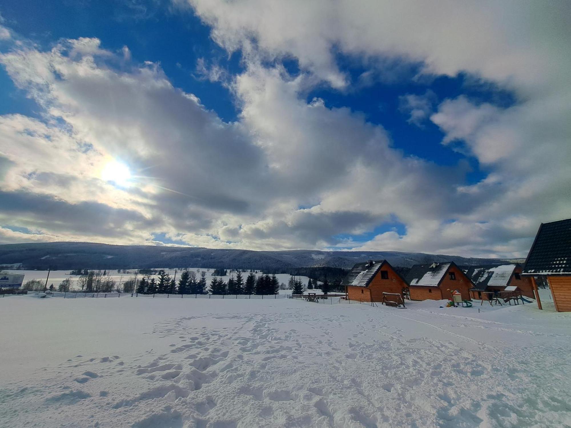 Lasowka Osada Orlica Klimatyczne Domki Z Widokiem Na Gory I Termalnym Spa Sauna Jacuzzi 4 Km Od Zieleniec Ski Arena מראה חיצוני תמונה